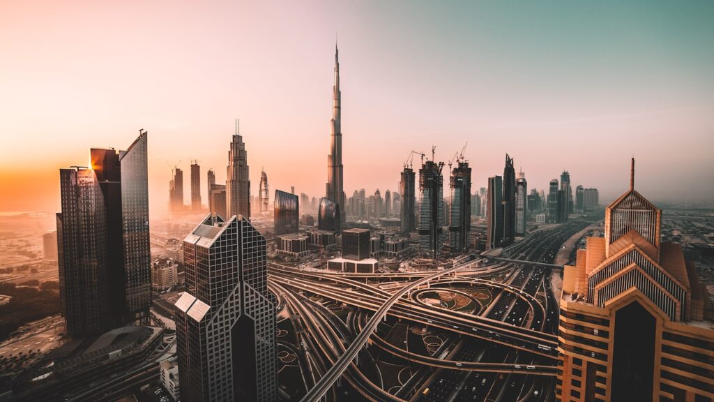 Perbandingan Haji vs Umroh dan Tips Memilih Travel Umroh Plus Dubai Terpercaya 2026